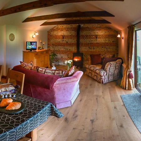 The Tool Shed Villa Wimborne Minster Exterior foto