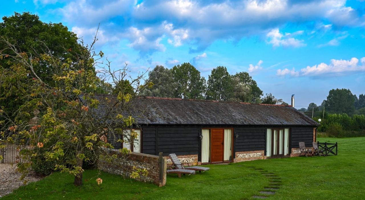 The Tool Shed Villa Wimborne Minster Exterior foto